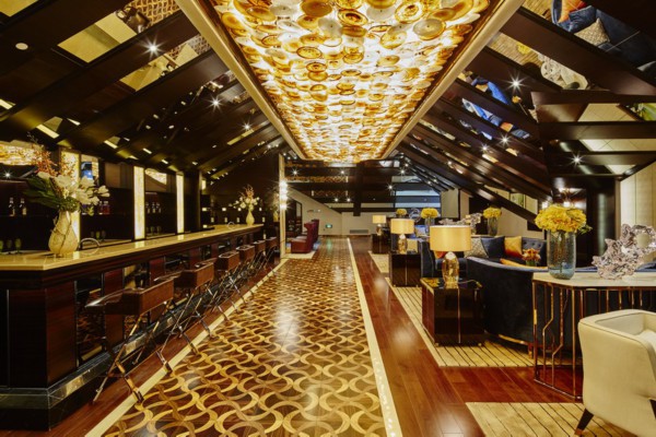 重庆南岸夜生活，魅力四射不夜城